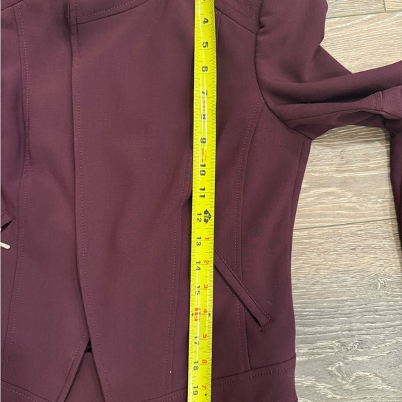 White House Black Market Burgundy Pencil Skirt w/ moto open front blazer 4P - Picture 12 of 13